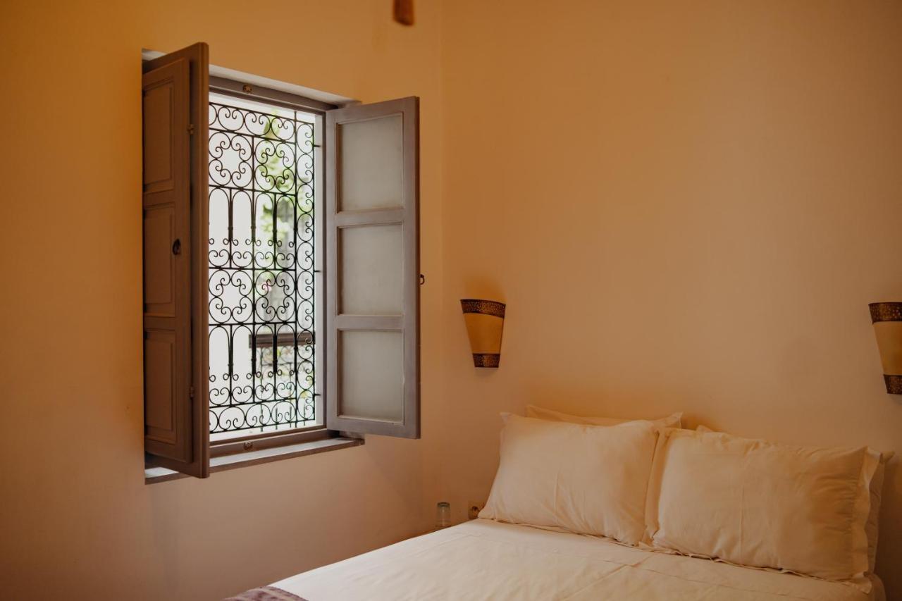 Riad Outsite